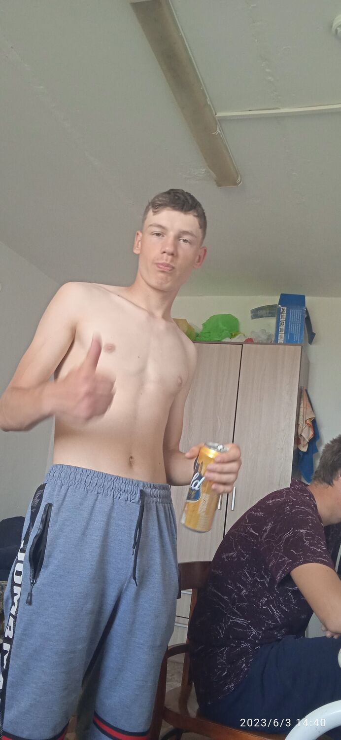  --,   , 21 ,  