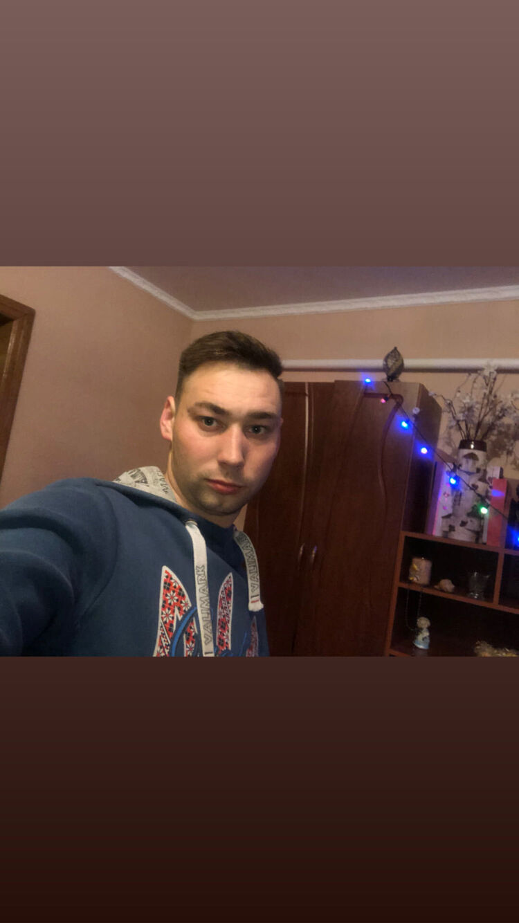  ,   Oleg, 25 ,   ,   