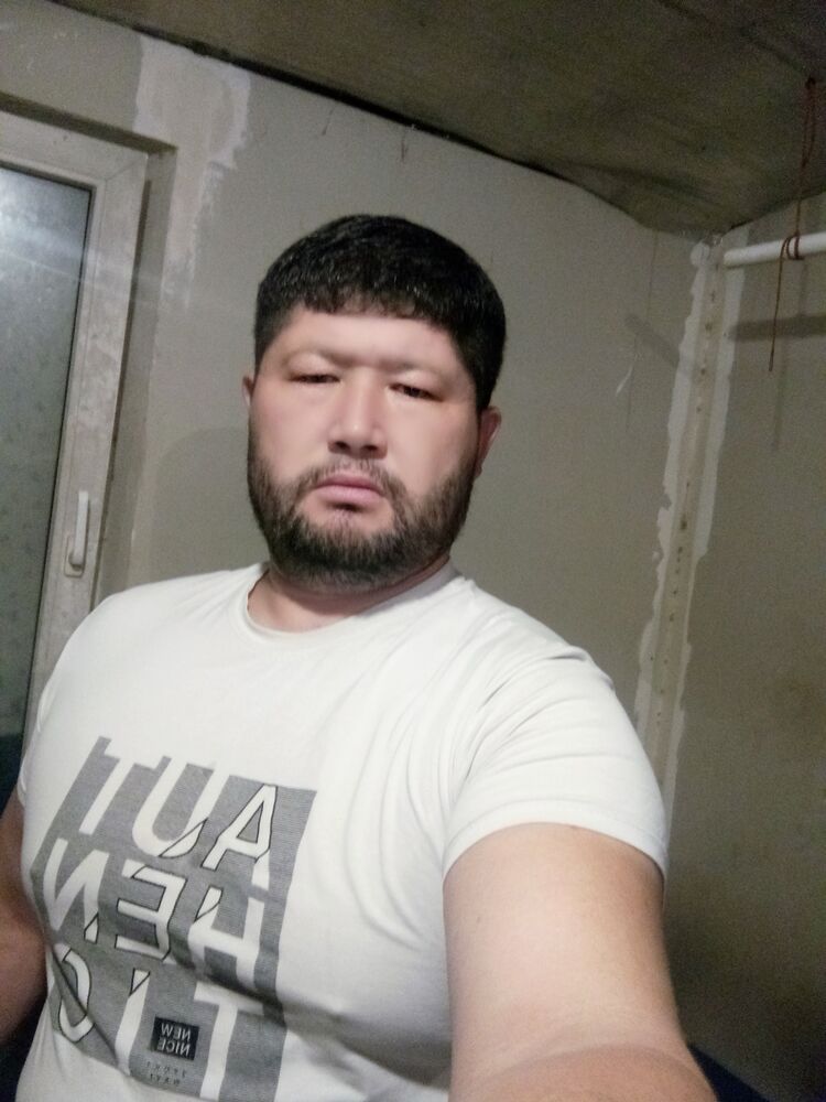  30385604  , 37 ,    