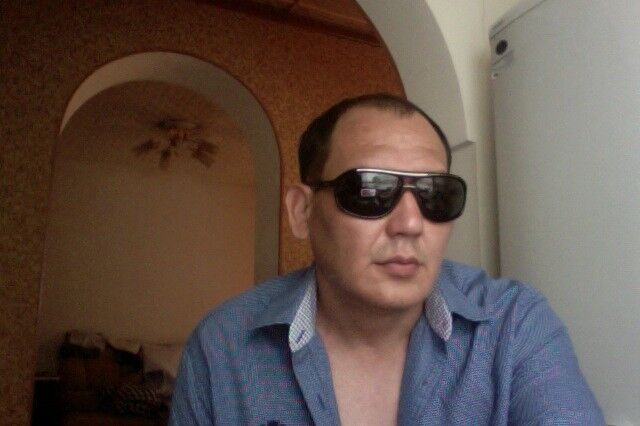  4586664  , 40 ,    