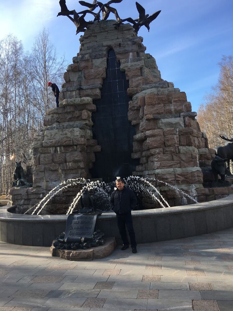  9521794  David, 66 ,    -