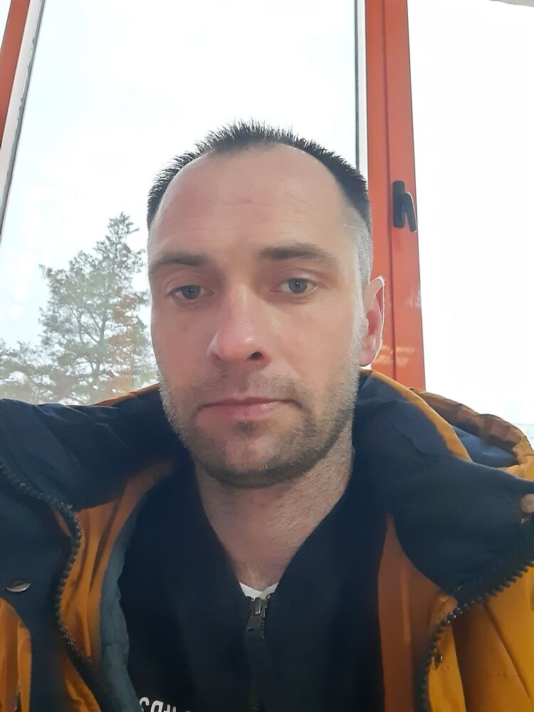  33226334  , 37 ,    