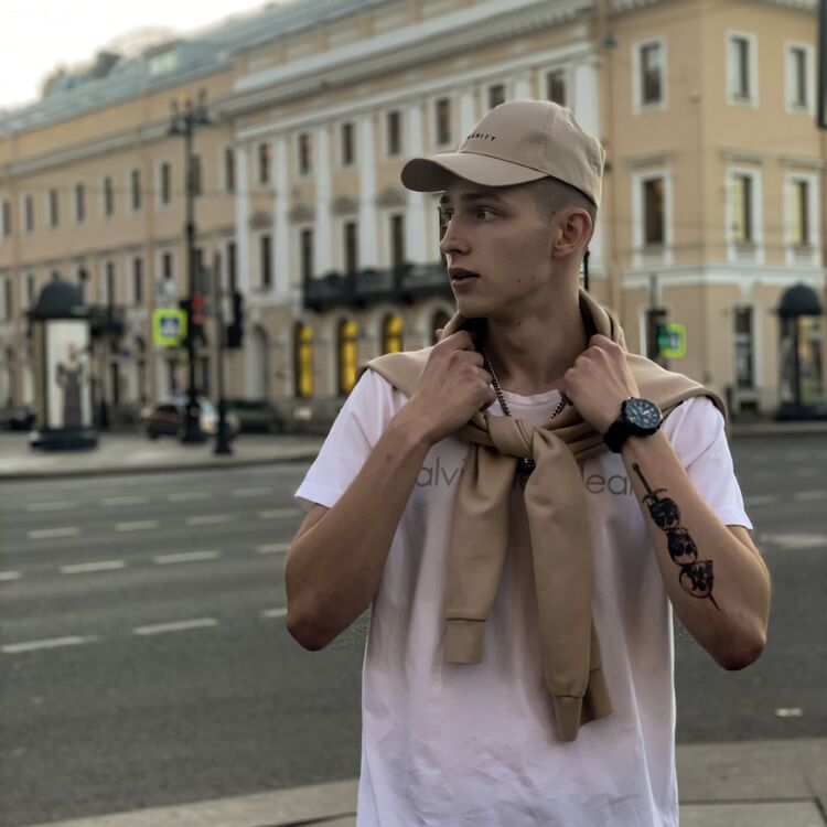  29240084  Itachi, 22 ,    -