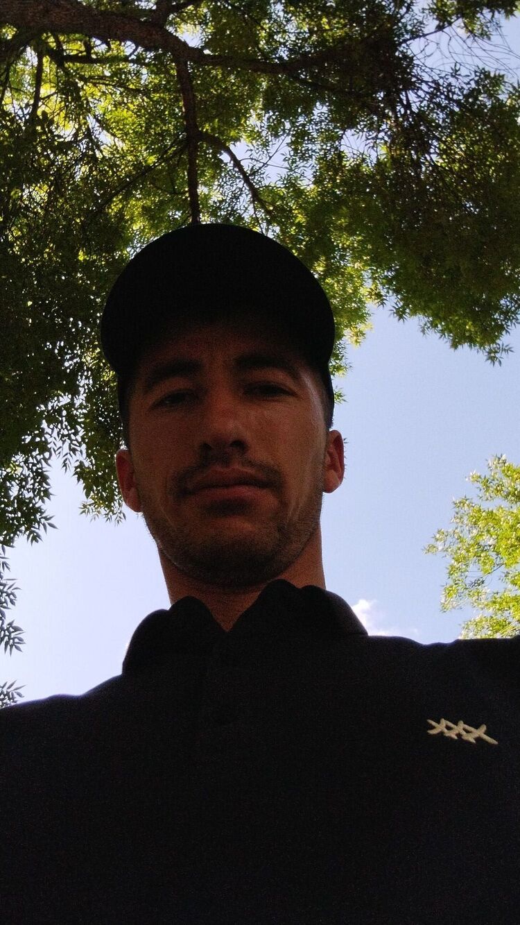  37065404  Muxriddin, 29 ,     