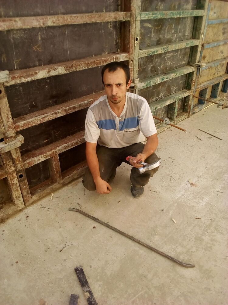  50991824  , 34 ,    