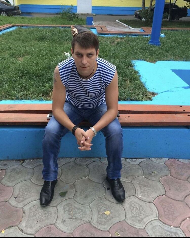  53737334  , 39 ,    --