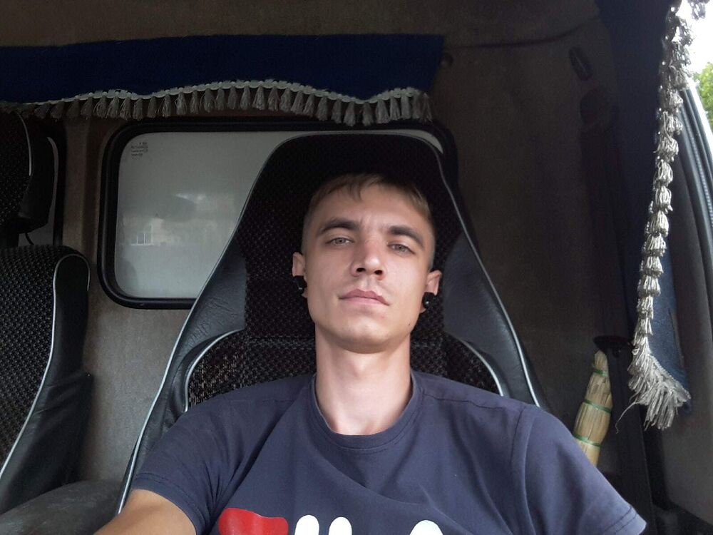  23737204  , 33 ,    