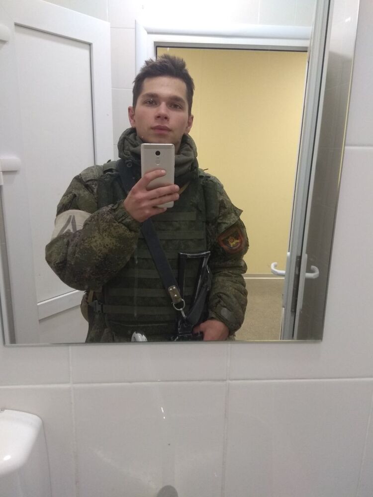  31918054  , 24 ,    