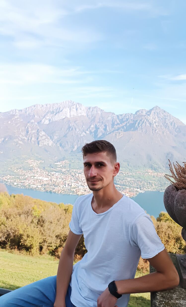  ,   Vitalie, 34 ,   ,   