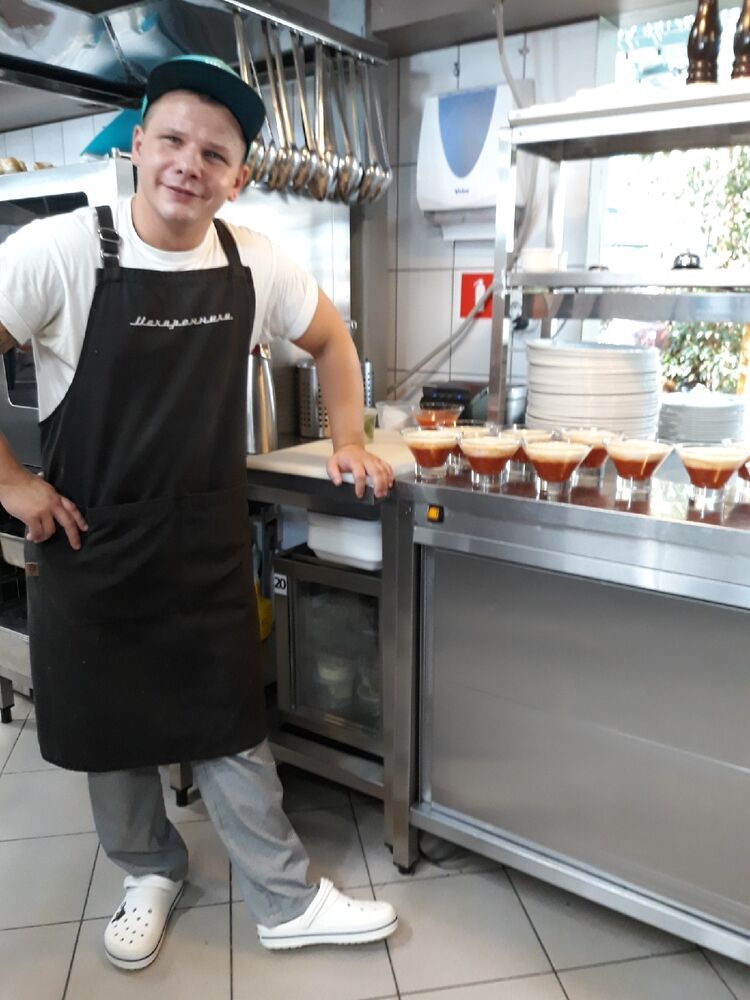  54513224  , 34 ,    -