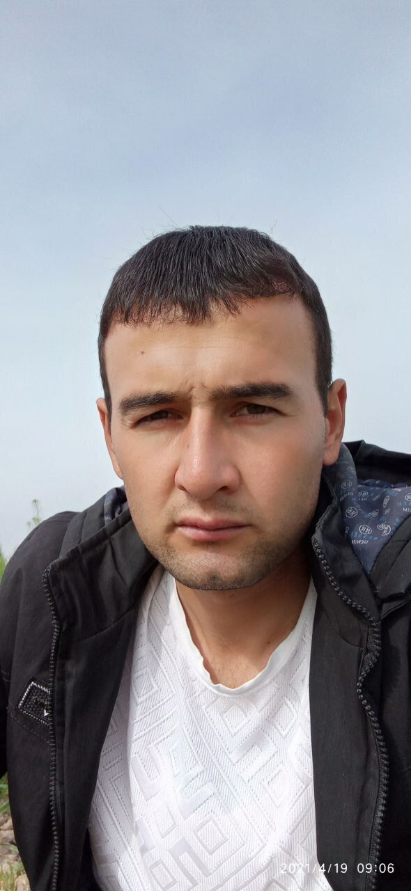  30593644  Komronmirzo, 30 ,    