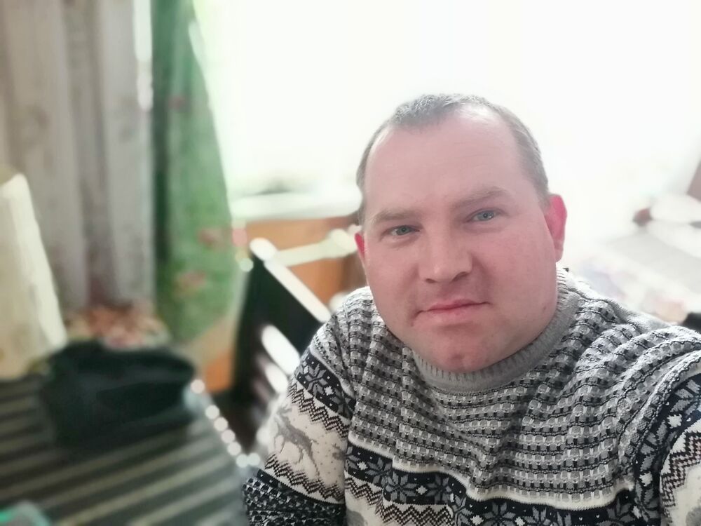  ,   Sasha, 38 ,   ,   
