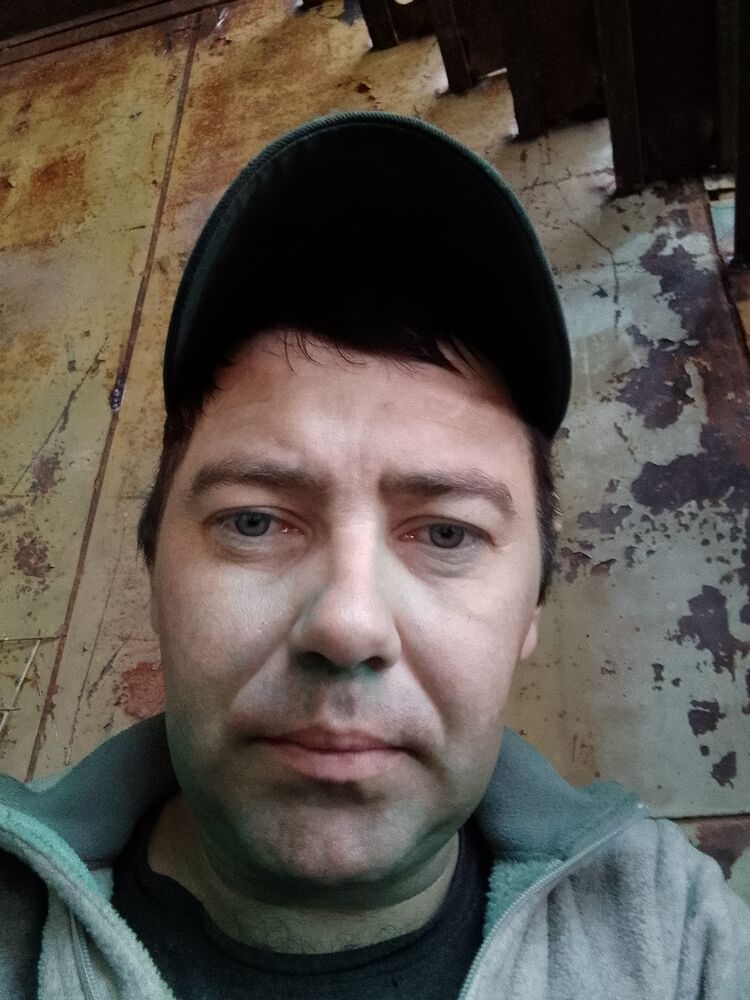  45993064  Ivan, 41 ,    