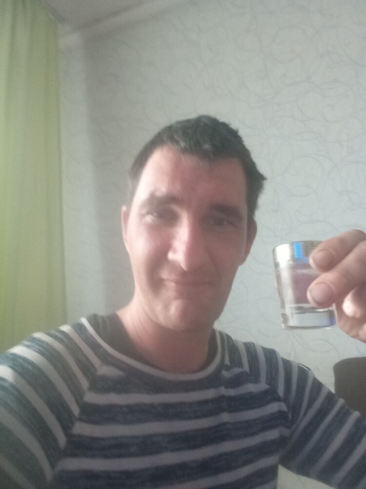  42804194  Evgeny, 40 ,    