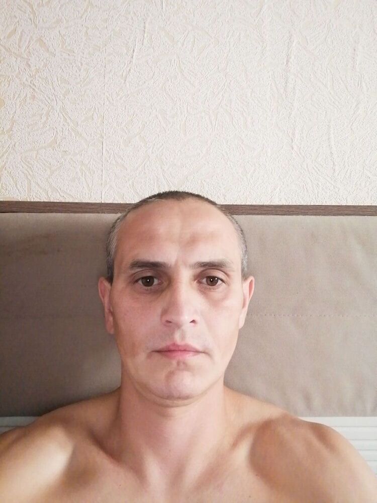  27574304  , 40 ,    