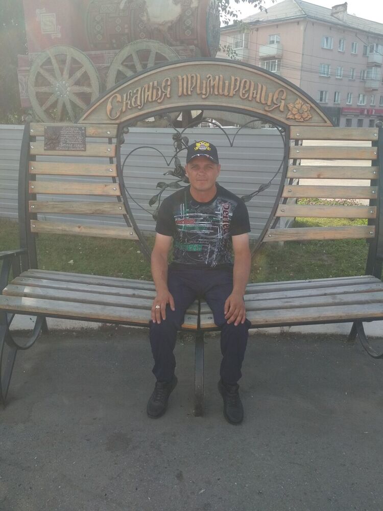  20468374  , 44 ,    