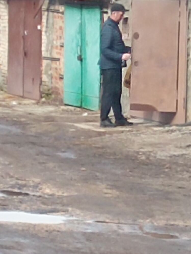 42384184  , 59 ,    