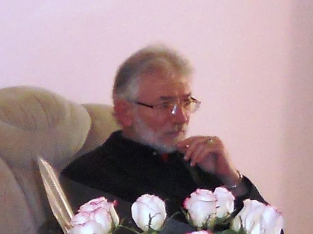  5923434  Armen, 69 ,    