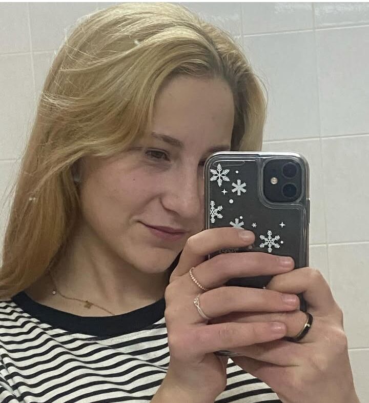  48928514  , 23 ,    