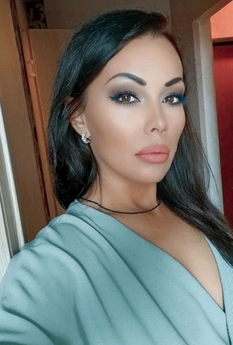  28880564  Irina, 41 ,    