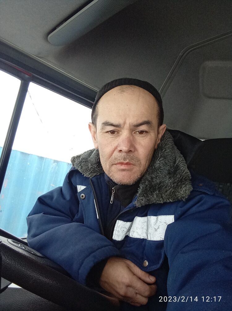  ,   Boris Isk, 52 ,  