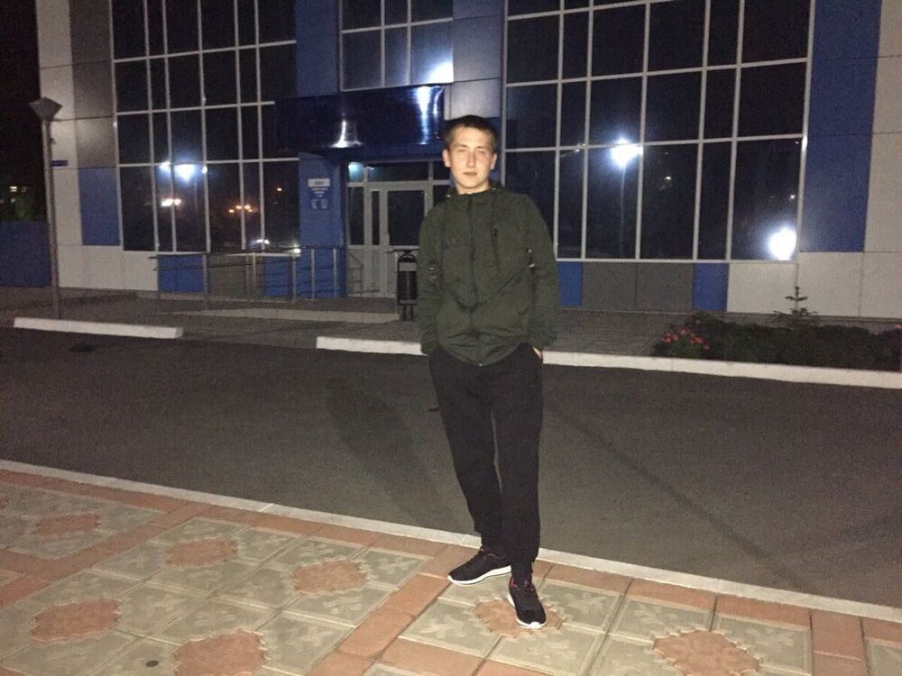  ,   Niazikk, 25 ,   ,   , c 