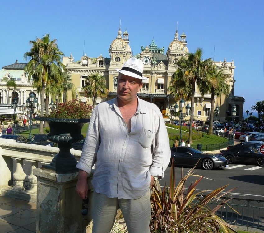  6048444  Igor, 61 ,    