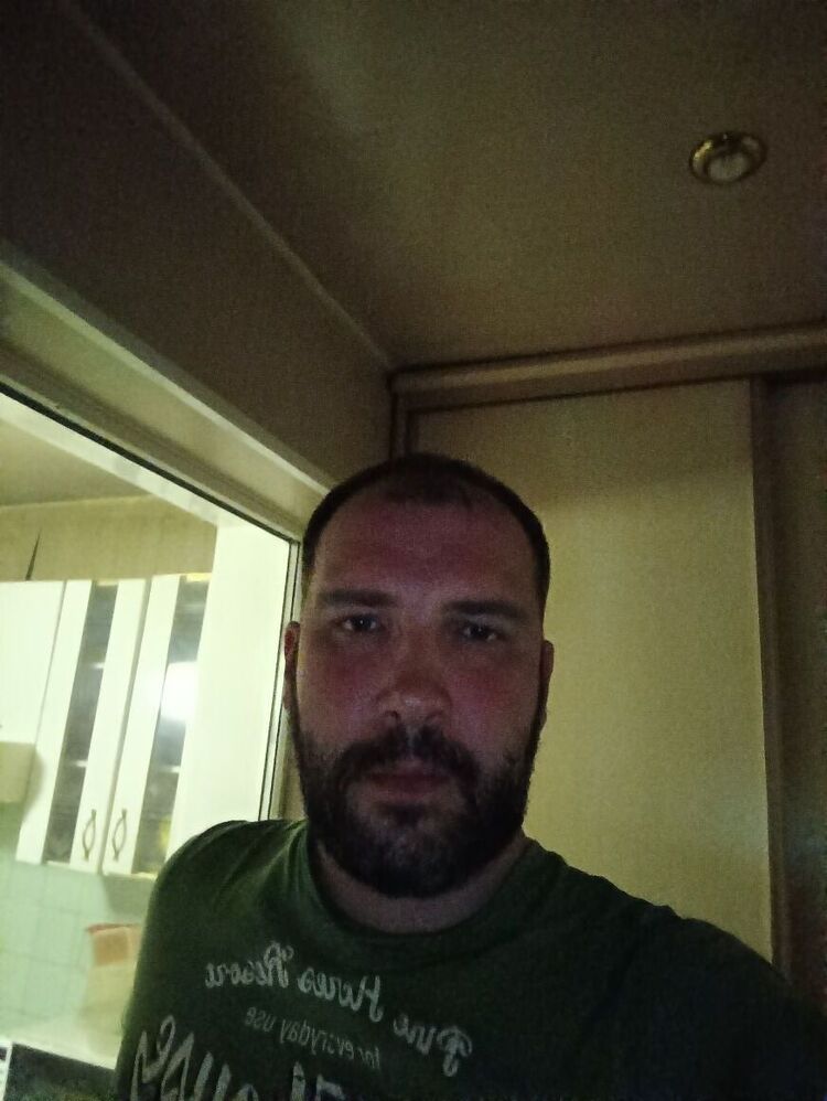  46665394  Pavel, 39 ,    -