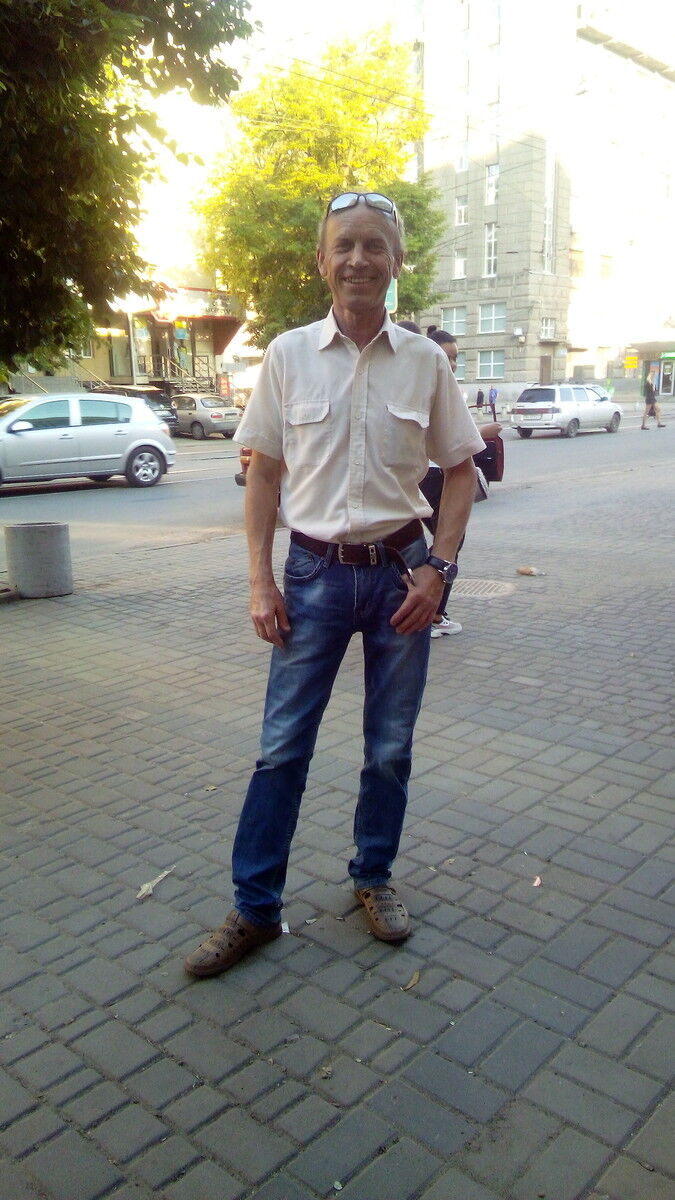  ,   Oleg, 65 ,   ,   , c 