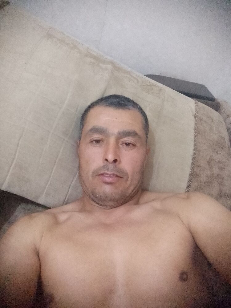  46573054    , 39 ,    
