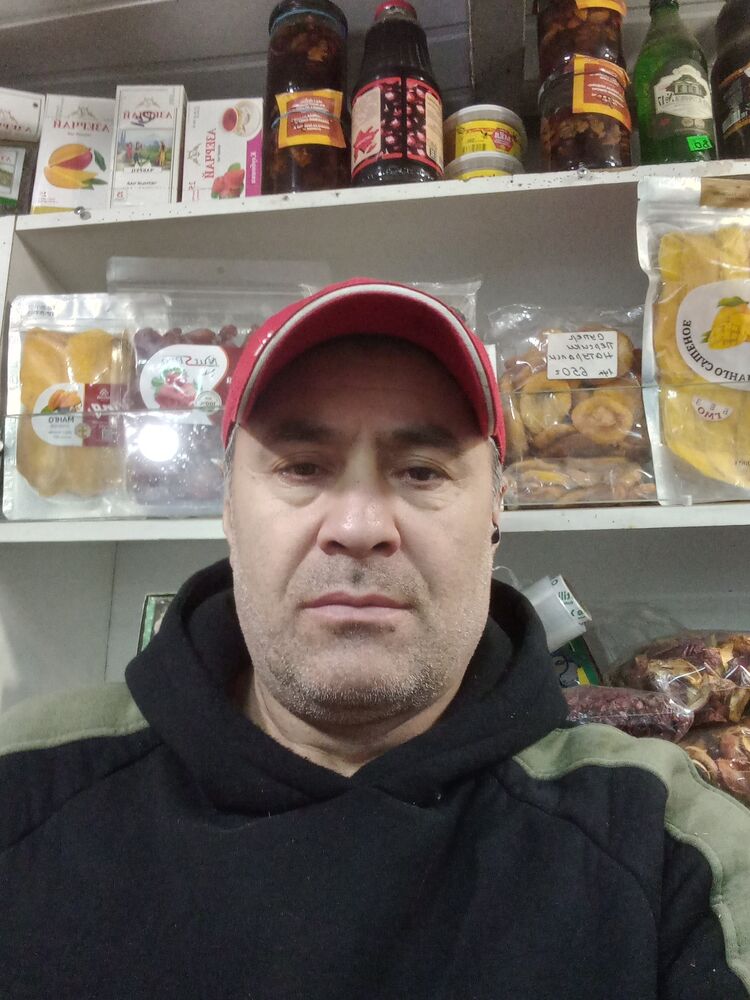  51345274  Gaffor, 52 ,    -