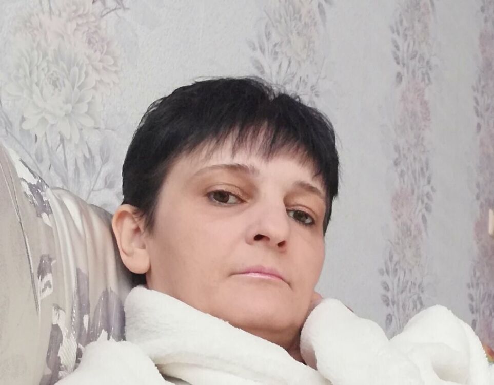  21761444  Irina, 42 ,    