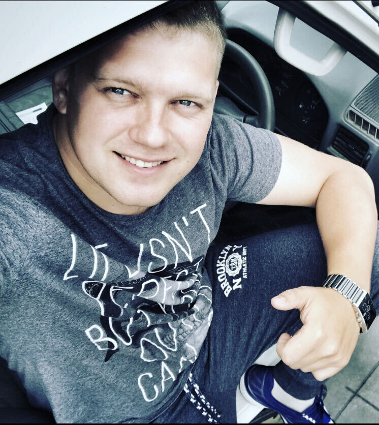  33635454  Alexander, 38 ,    