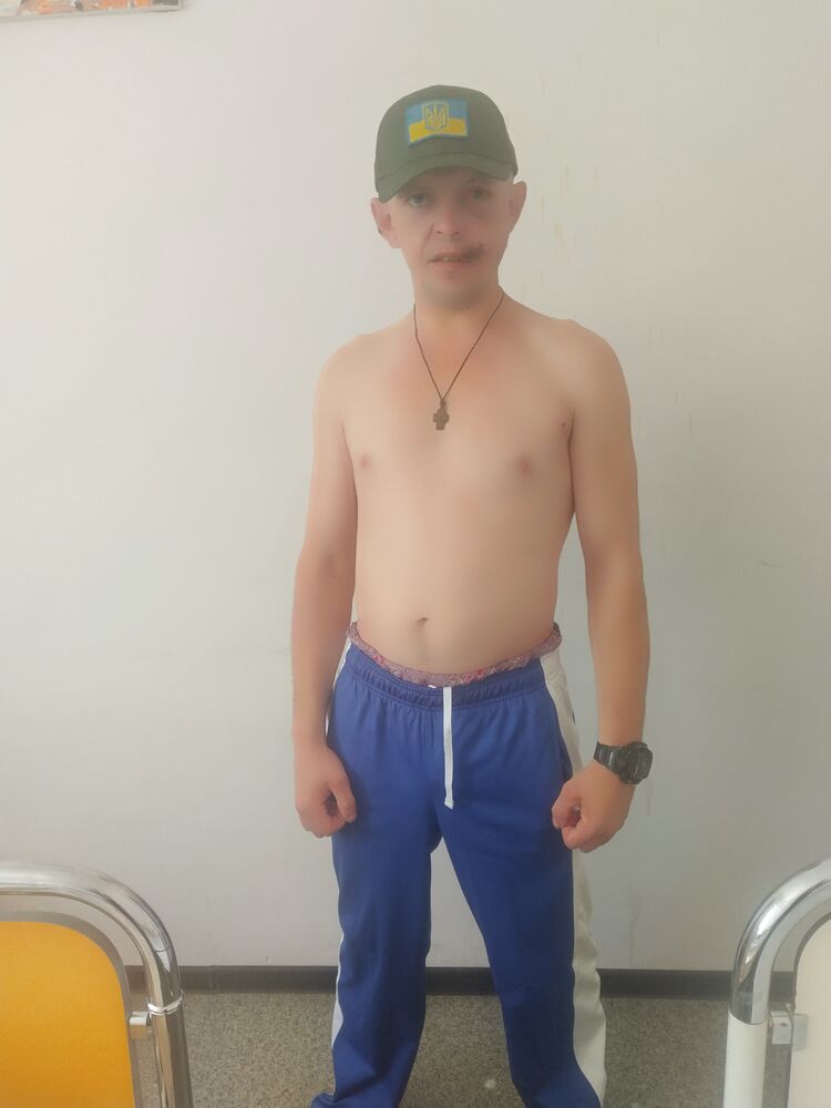  48081584  , 32 ,    