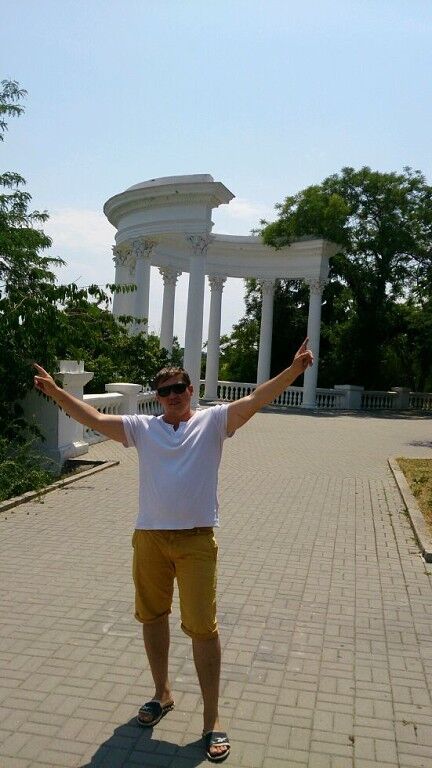  7364924  Danis, 40 ,    