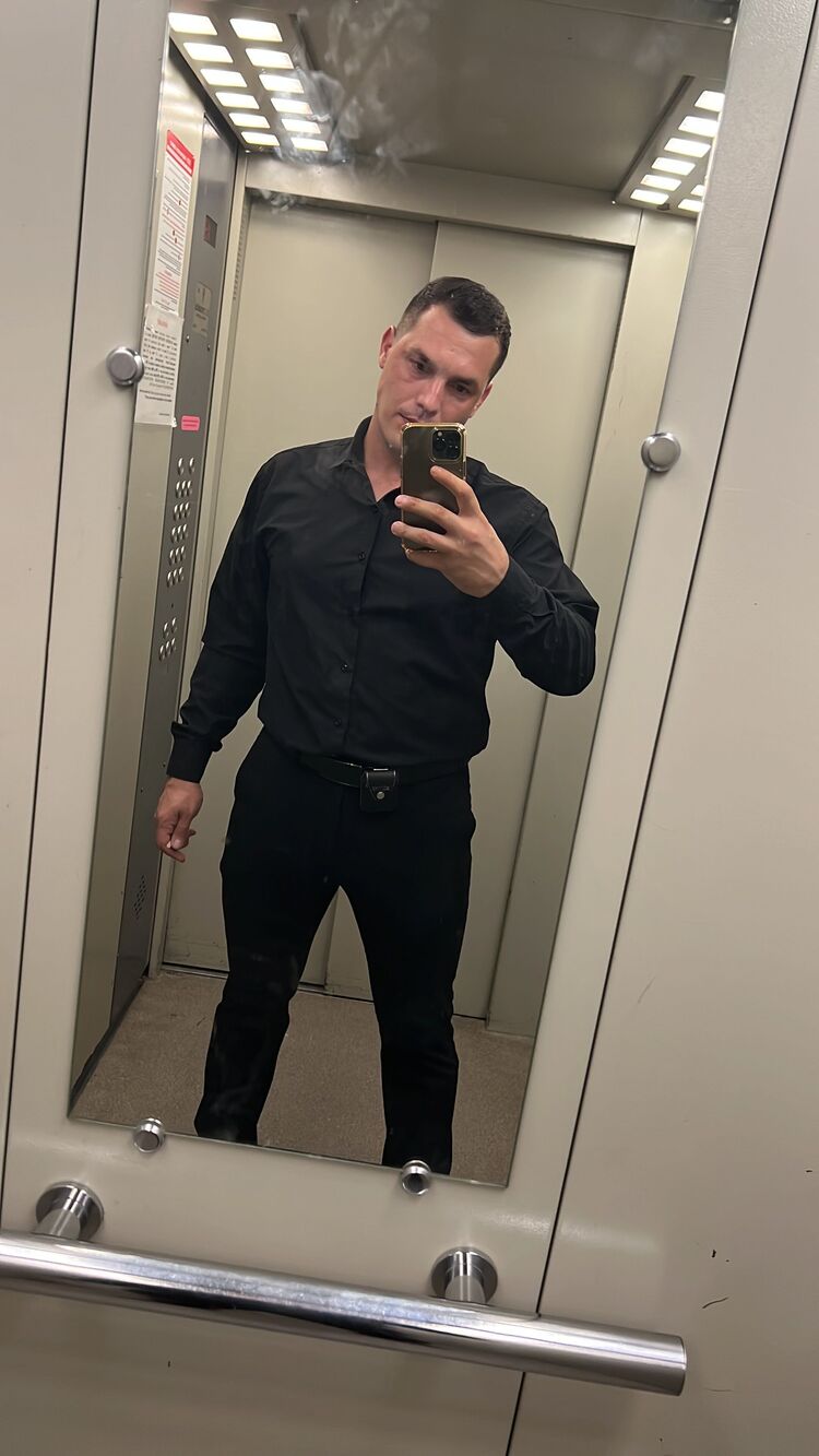  48023274  , 32 ,    