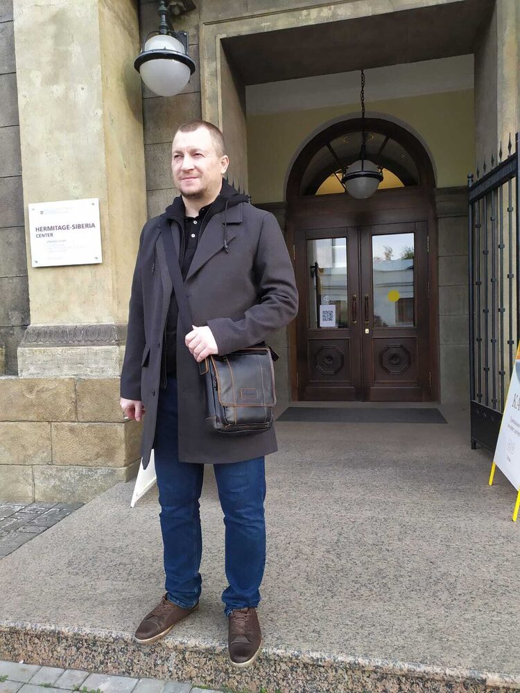  43245034  Alex, 38 ,    