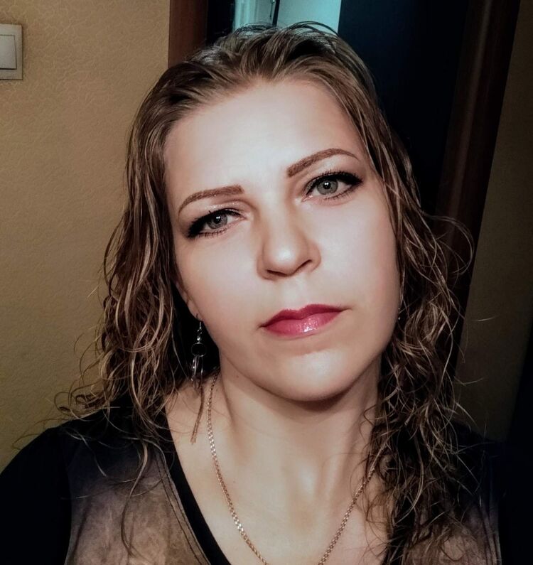  24086504  , 43 ,    