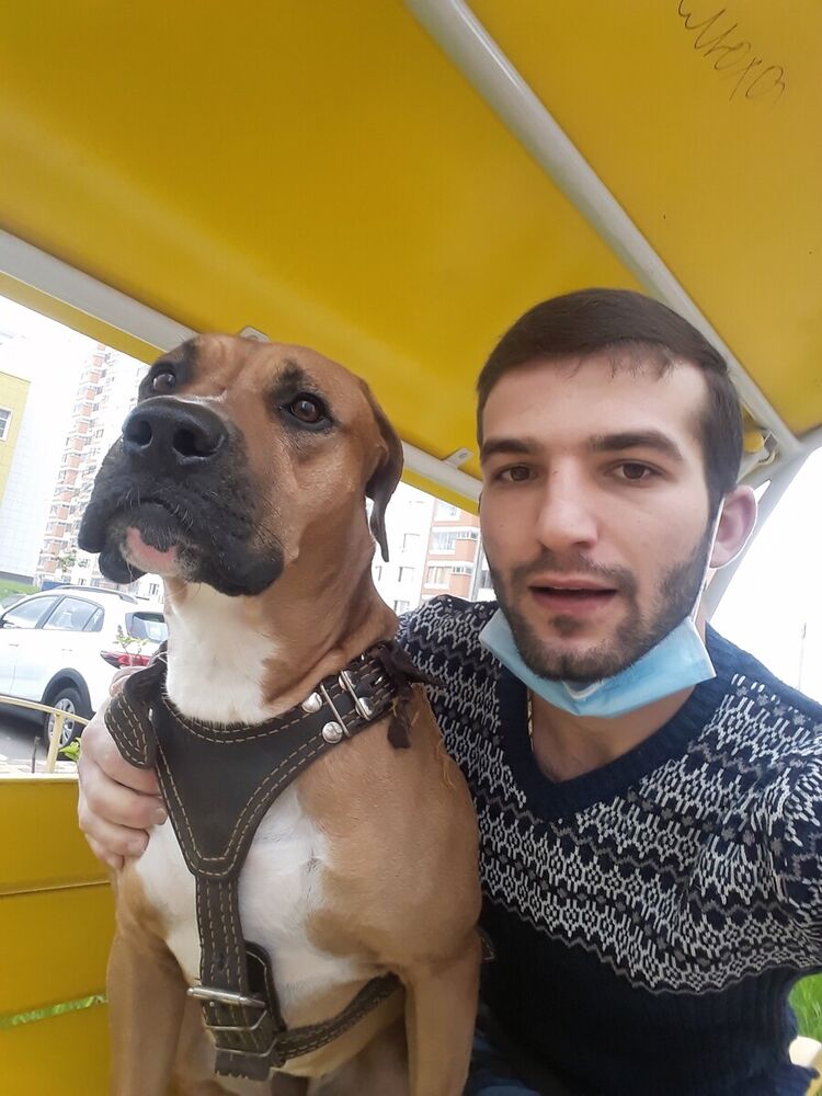  20064594  Ashot, 31 ,    