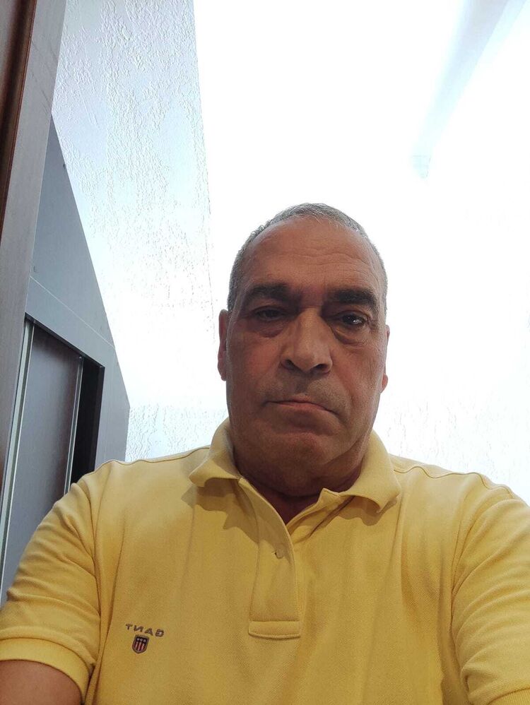  ,   Alan, 64 ,   ,   