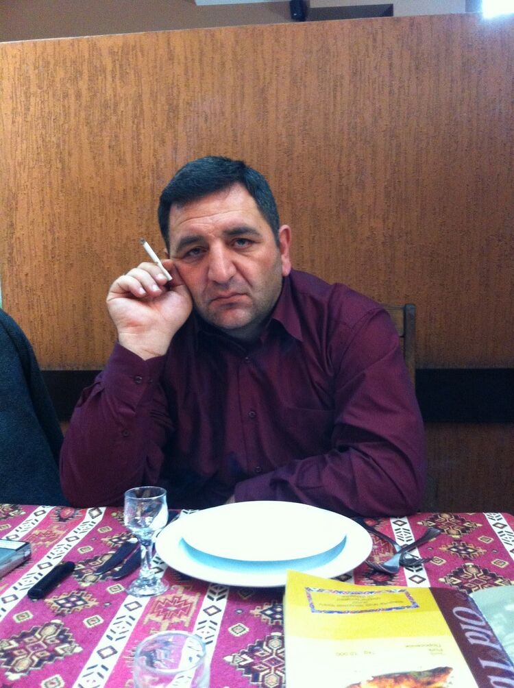  ,   Sargis, 51 ,   ,   , c 
