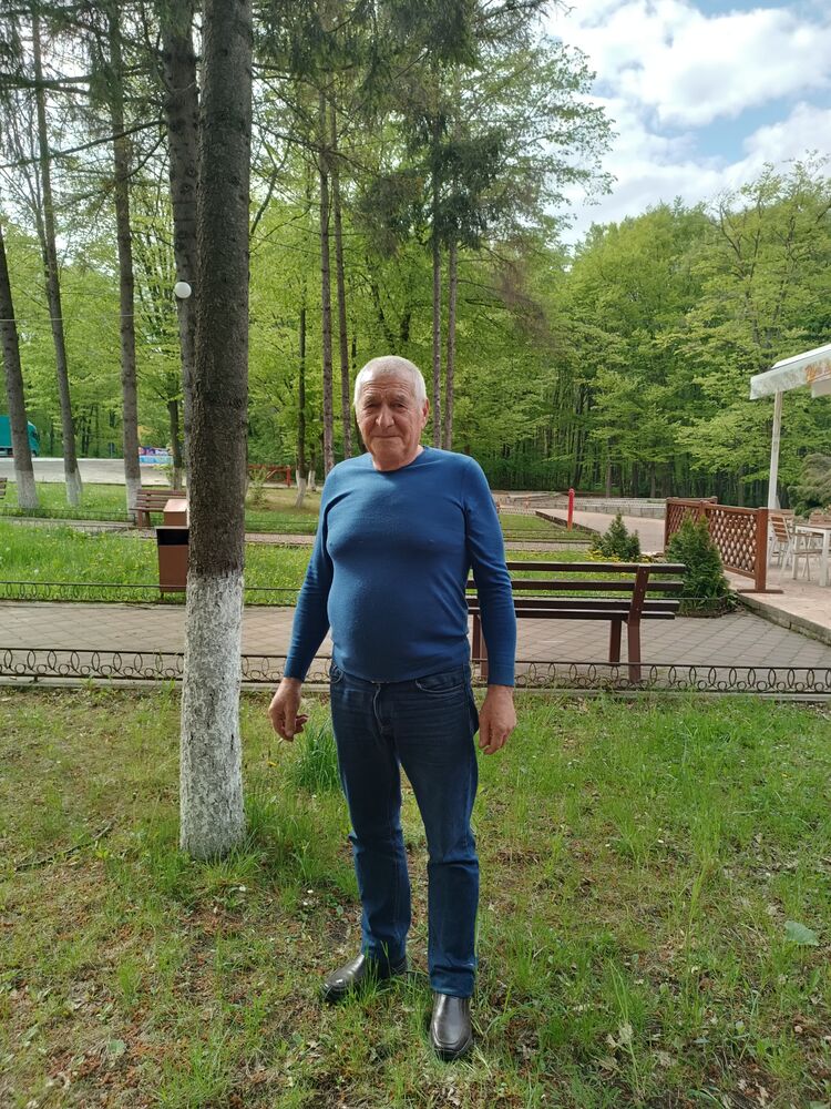  ,   Stefan, 65 ,   ,   , 