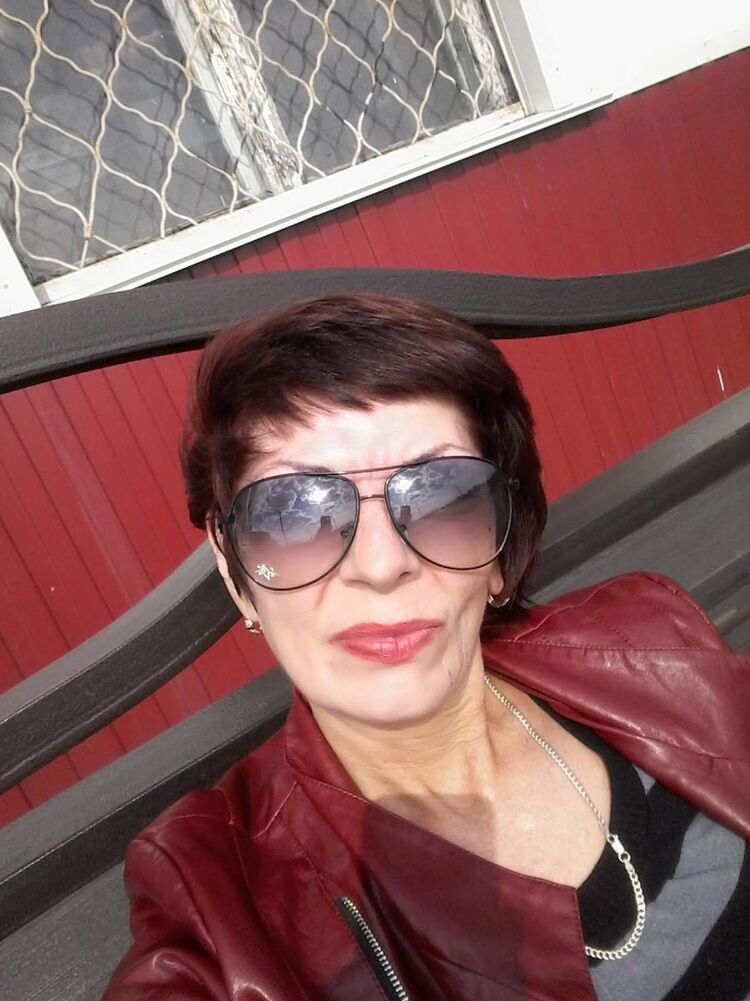  12051524  Olga, 49 ,    