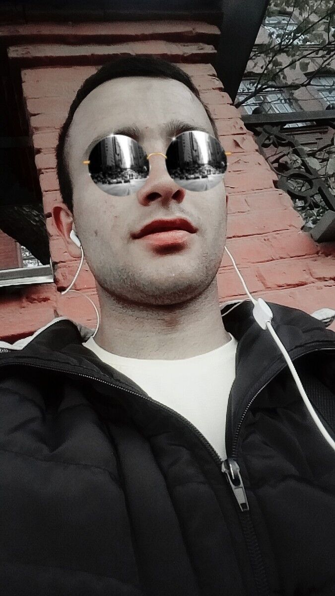  -,   Shoxrux, 27 ,   