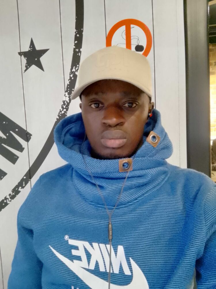  43866214  Yannick, 33 ,    Aalst