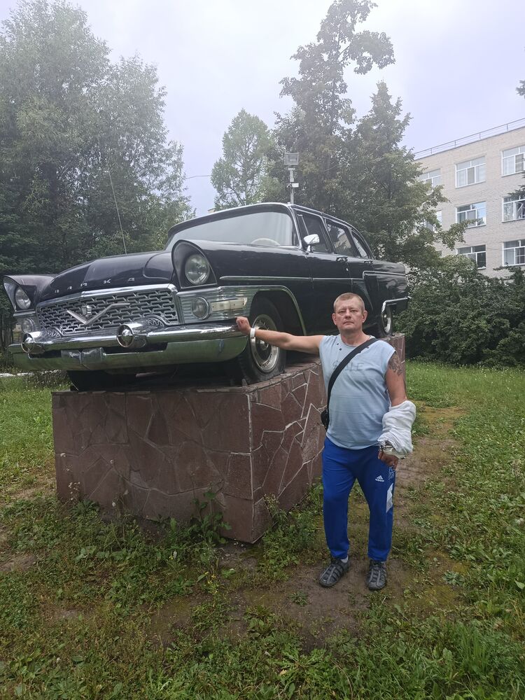  53068094  , 40 ,    