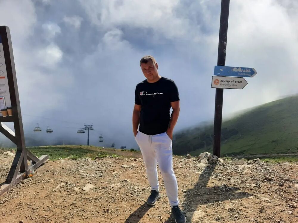 ,   Igor, 35 ,   ,   , c 