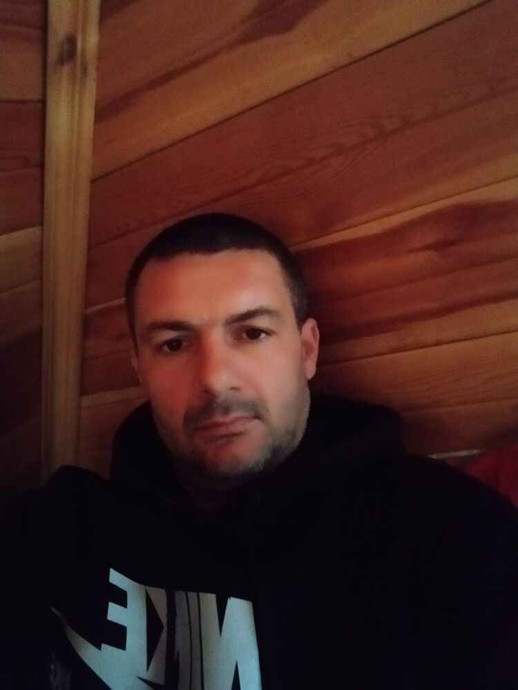  46380394  , 39 ,    