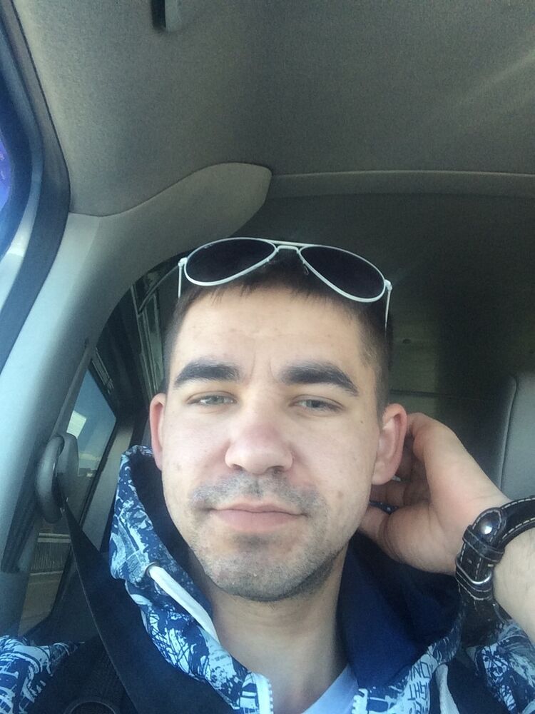  9888684  , 33 ,    -