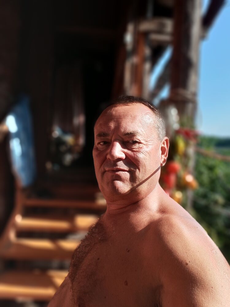  37101754  , 55 ,    